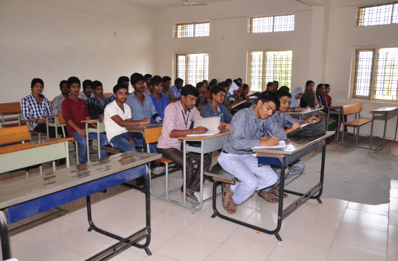K V K College Of Pharmacy Hyderabad Labs Infrastructure photo 6